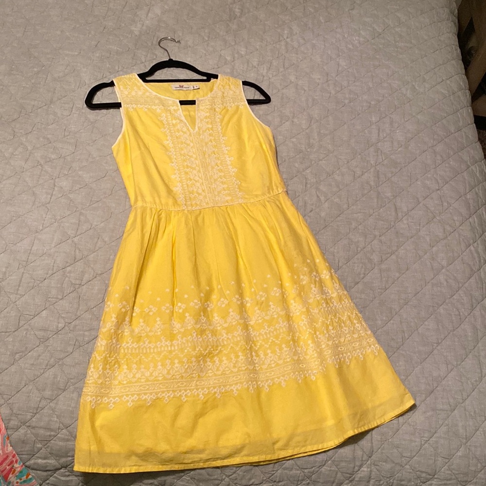 Vineyard Vines Yellow Embroidered Dress Size 0
